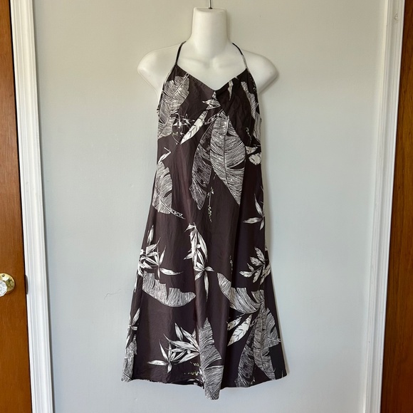 J. Crew Dresses & Skirts - J. Crew Tropical Floral Halter Sundress | Size 10